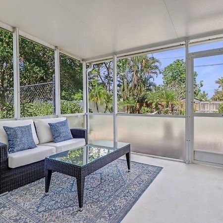 House W/ Heated Pool In Naples 5 Min To Beach Exterior photo