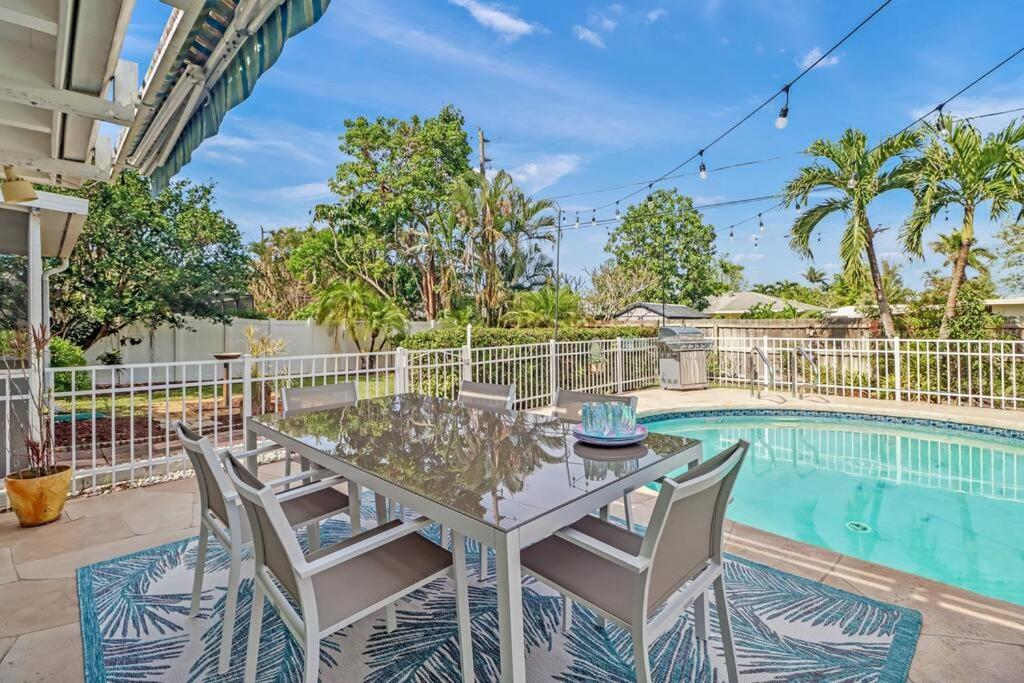 House W/ Heated Pool In Naples 5 Min To Beach Exterior photo